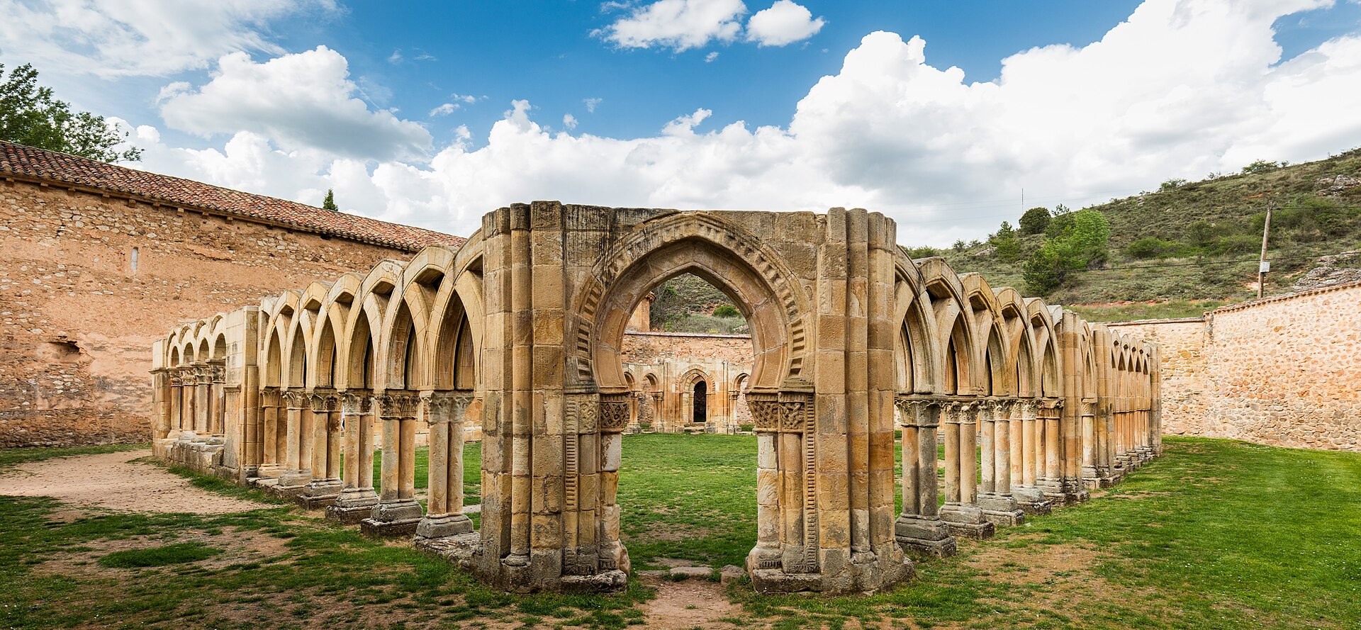 Monasterio de San Juan de Duero en Soria